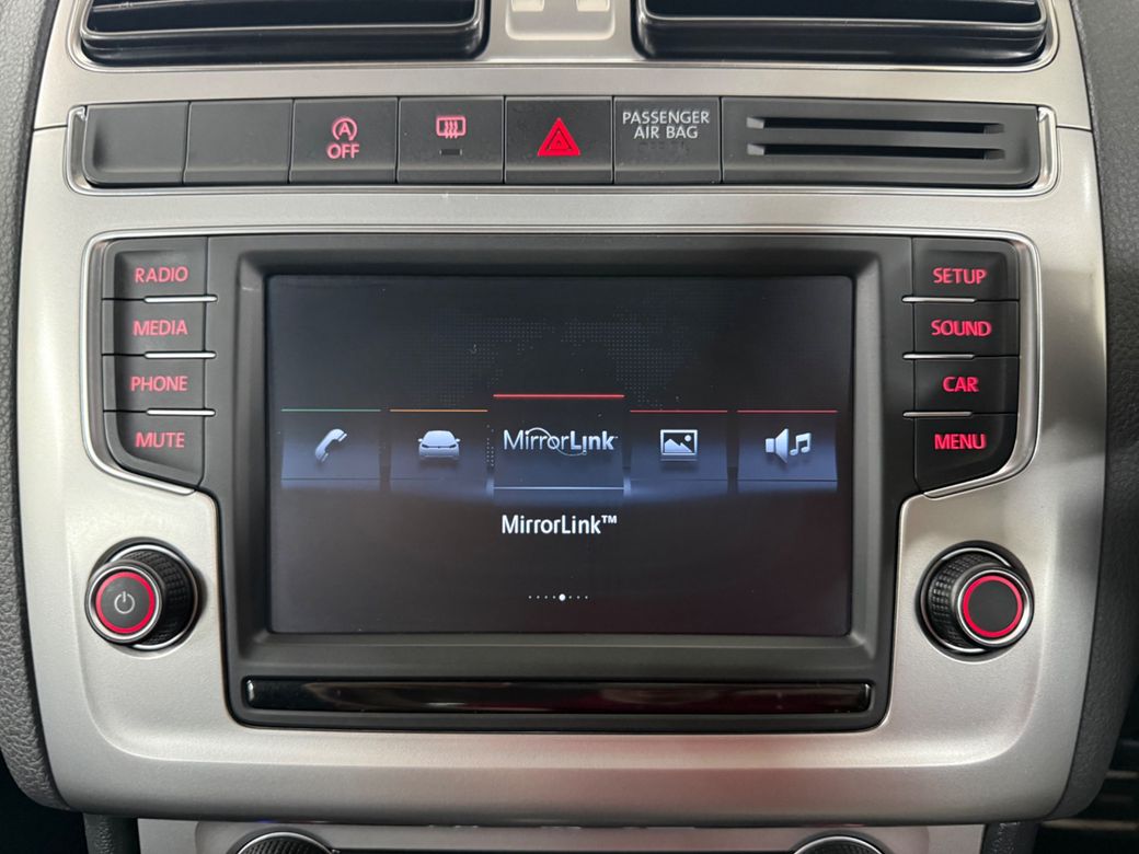 2015 Volkswagen Polo