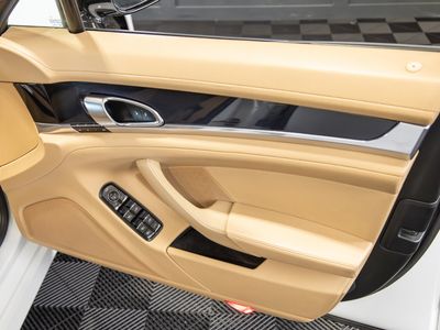 2014 Porsche Panamera