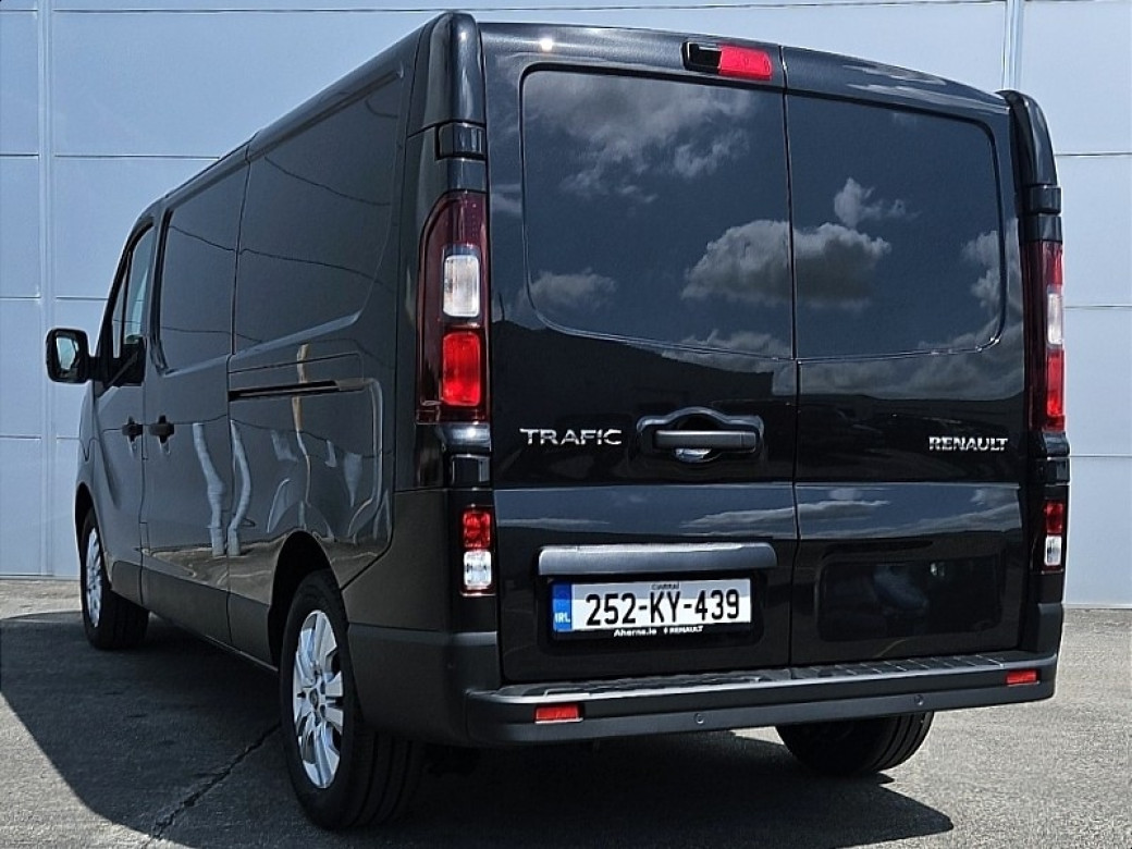 2025 Renault Trafic