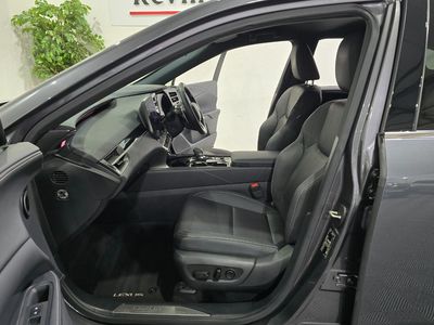 2023 Lexus RX450h+