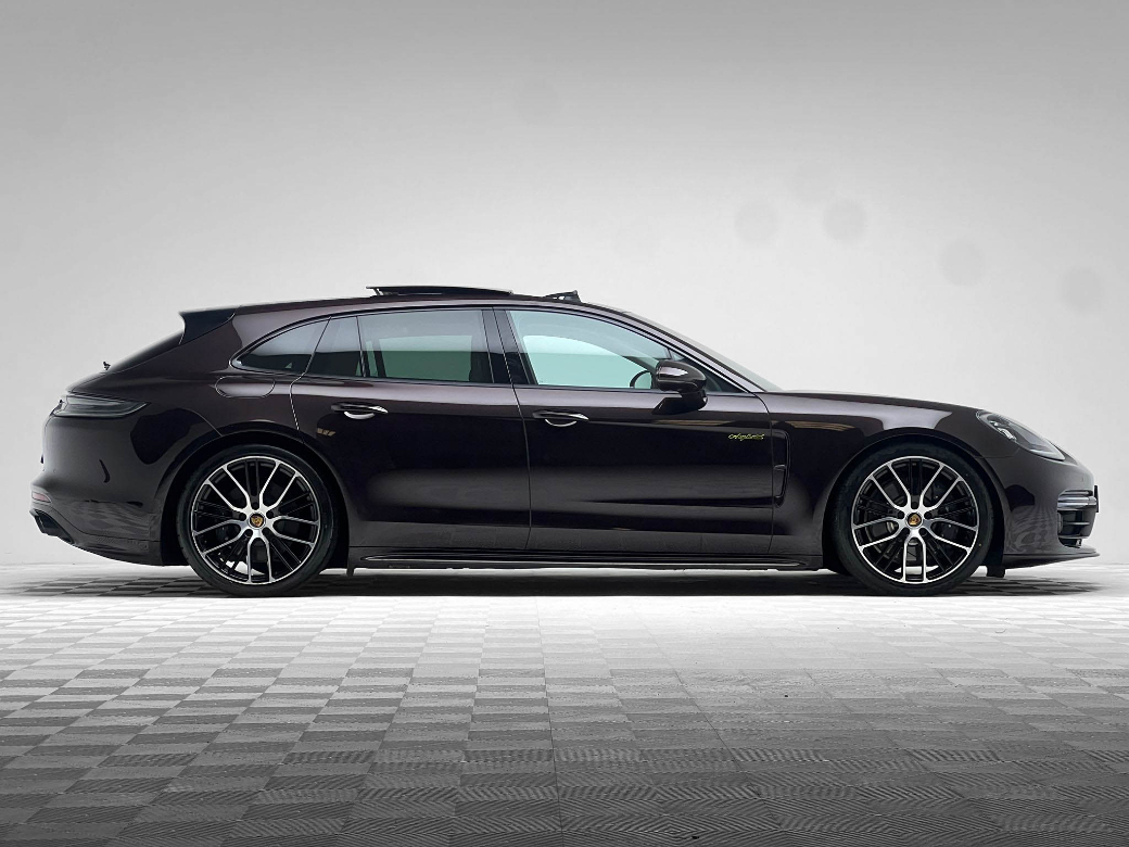 2023 Porsche Panamera