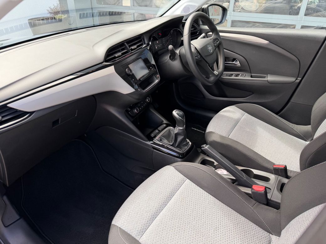 2024 Opel Corsa