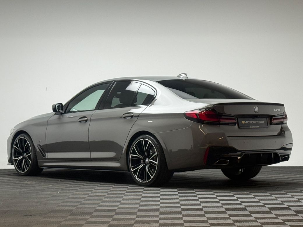 2022 BMW 5 Series