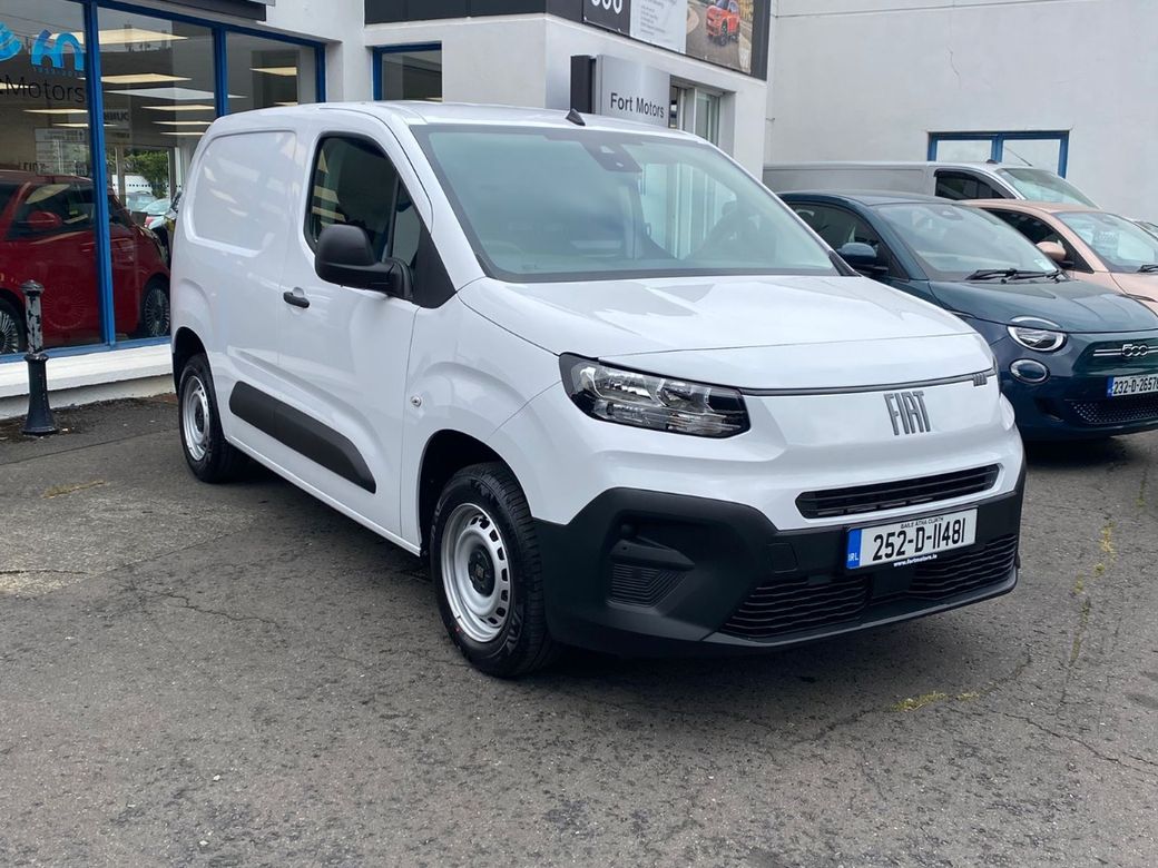 2025 Fiat Doblo