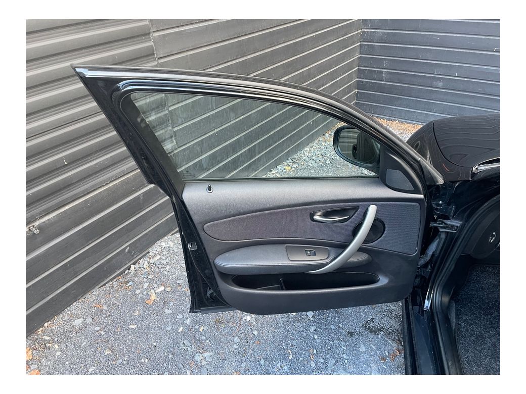 2009 BMW 1 Series