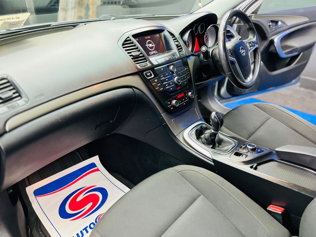 2013 Opel Insignia