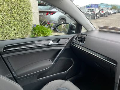 2016 Volkswagen Golf