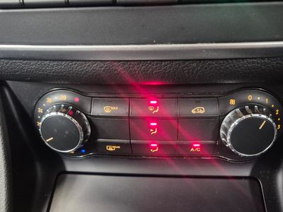 2014 Mercedes-Benz CLA Class