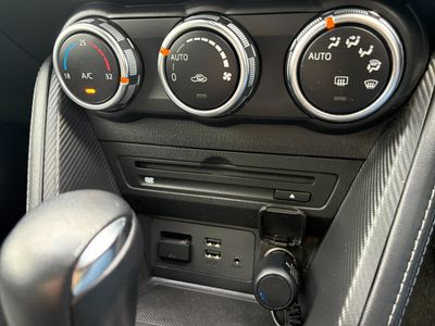 2017 Mazda Demio