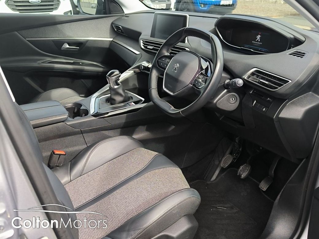 2020 Peugeot 3008