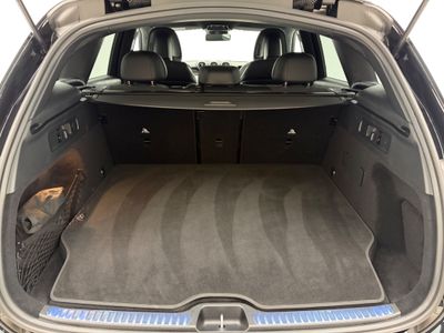 2025 Mercedes-Benz GLC Class