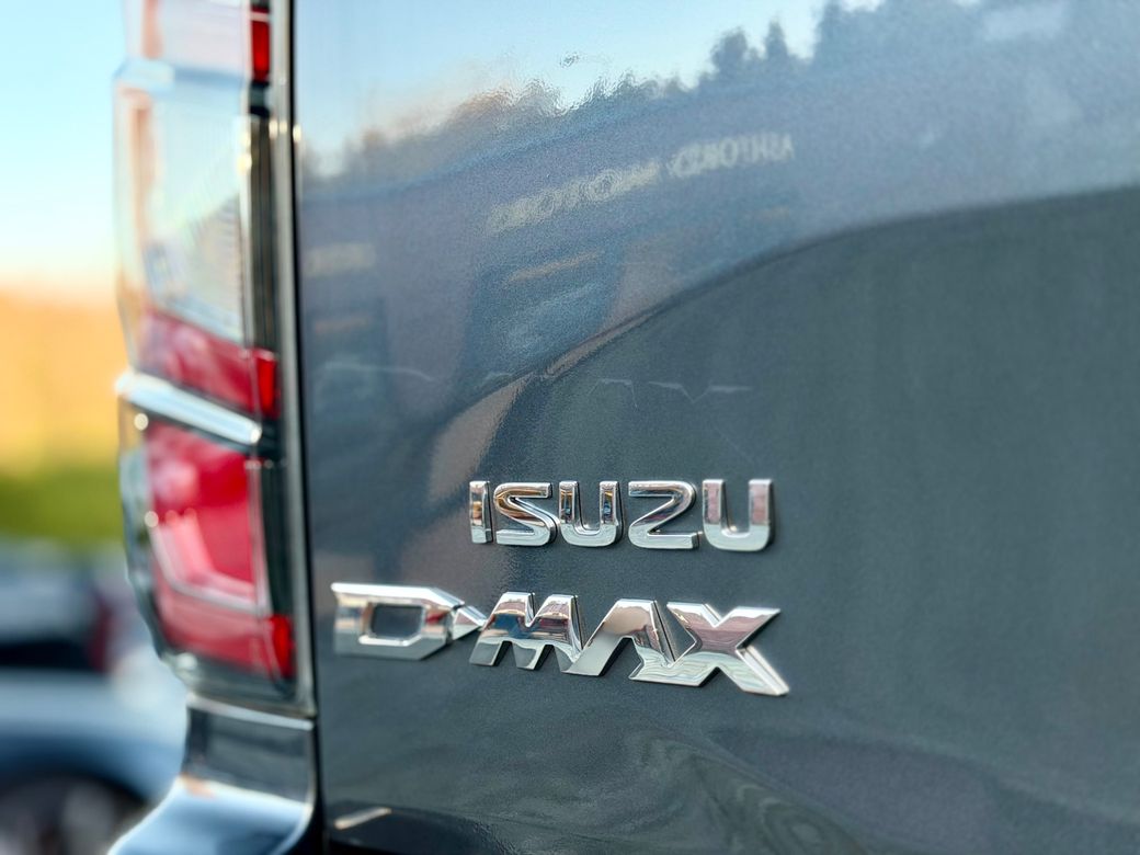 2025 Isuzu D-MAX