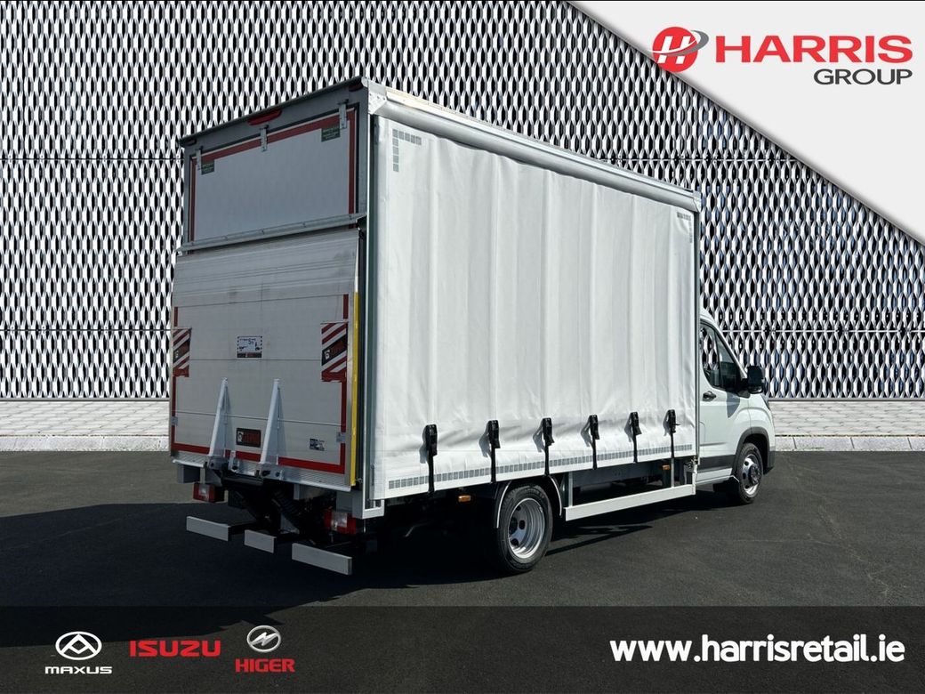 2026 White Maxus Deliver 9