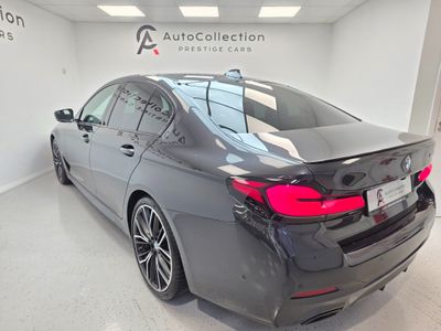 2023 BMW 520