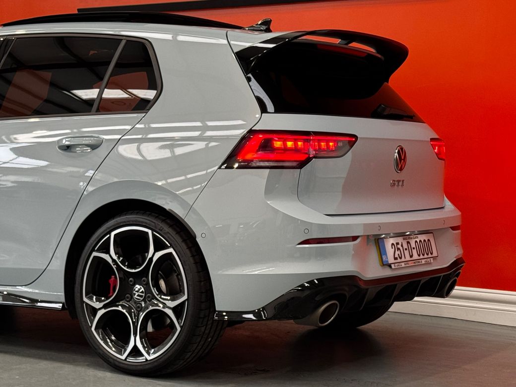 2025 Volkswagen Golf