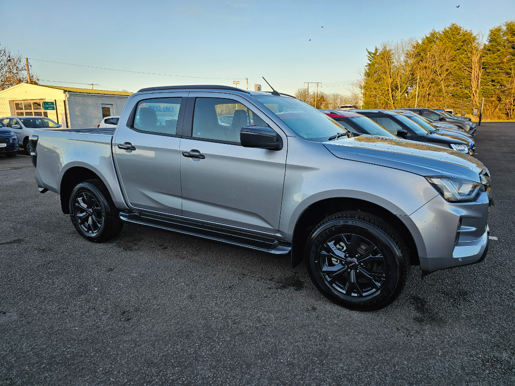 2025 Isuzu D-MAX