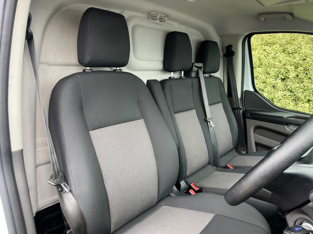 2022 Ford Transit Custom