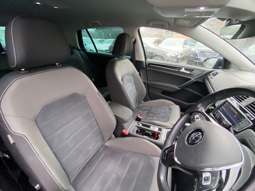 2016 Volkswagen Golf