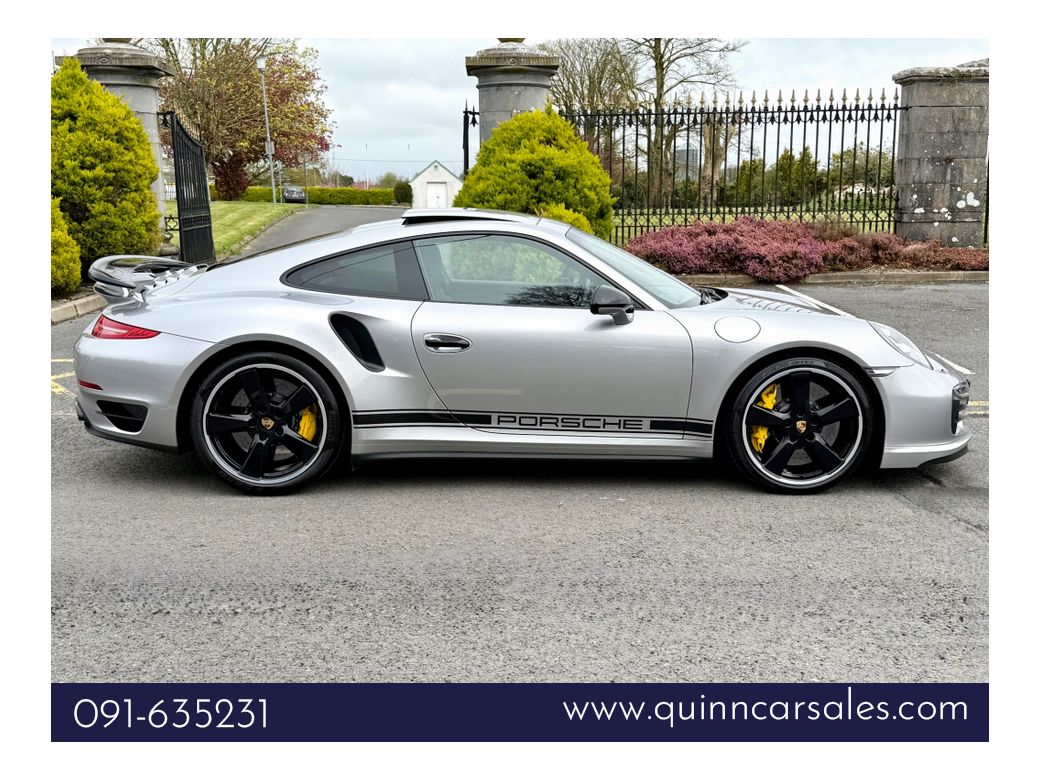 2015 Porsche 911