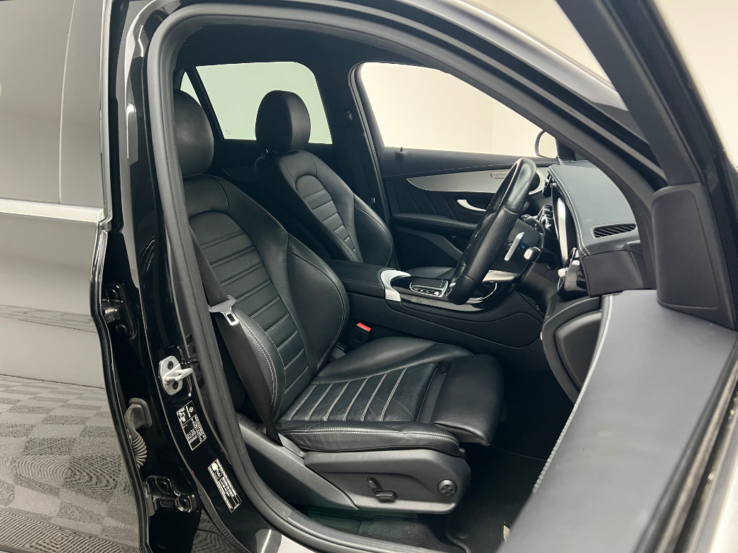 2021 Mercedes-Benz GLC Class