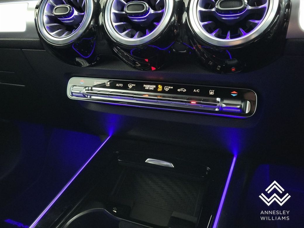 2025 Mercedes-Benz EQB