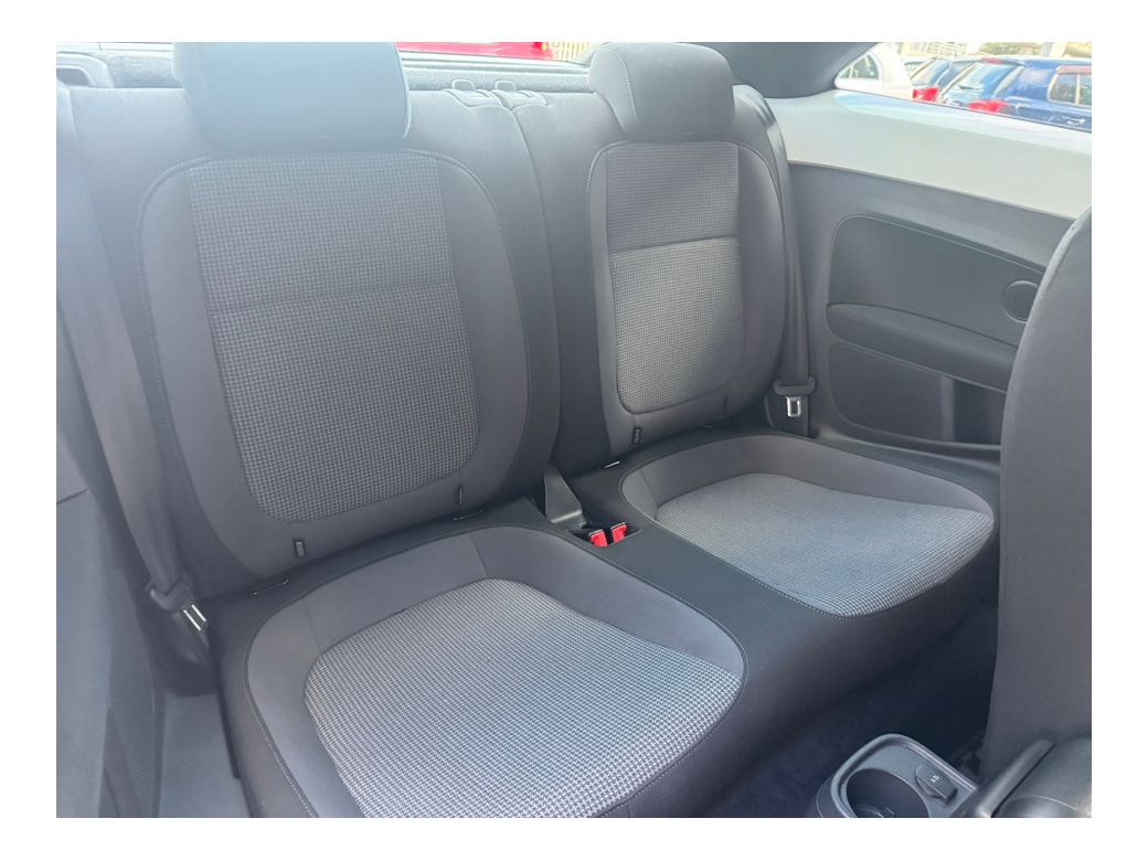 2014 Volkswagen Beetle