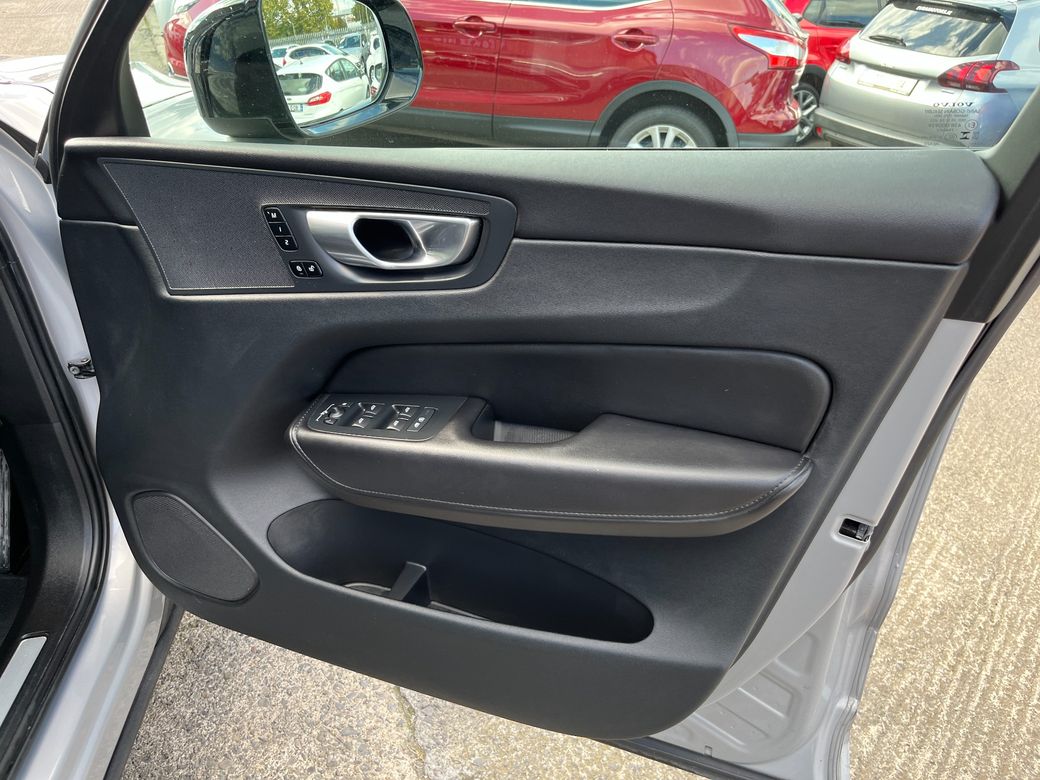 2023 Volvo XC60
