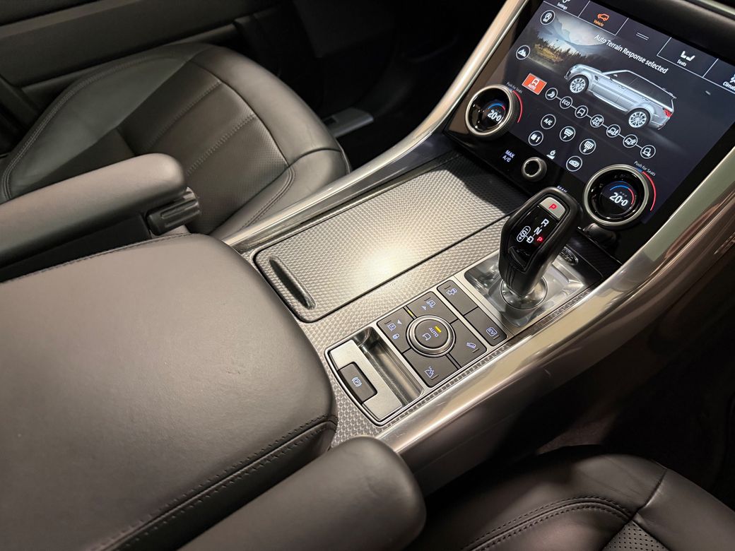 2020 Land Rover Range Rover Sport