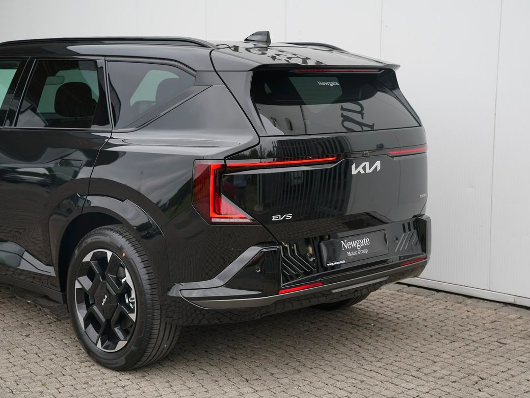 2026 Kia EV5