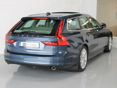 2020 Volvo V90