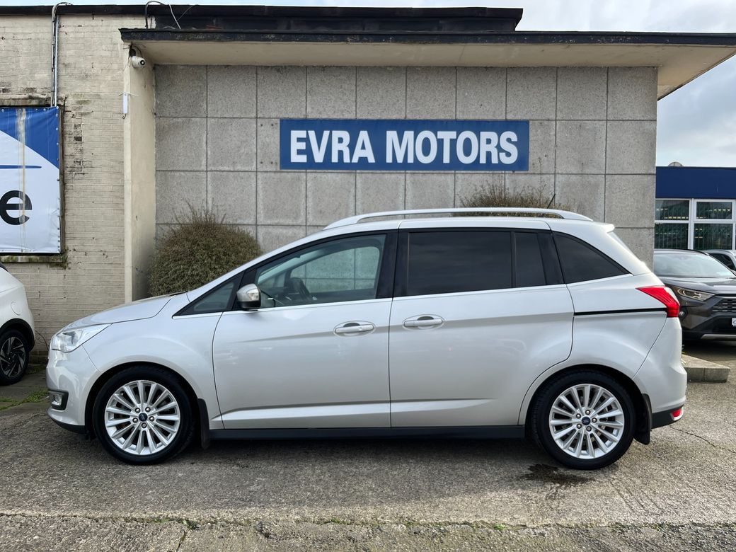 2019 Ford Grand C-Max