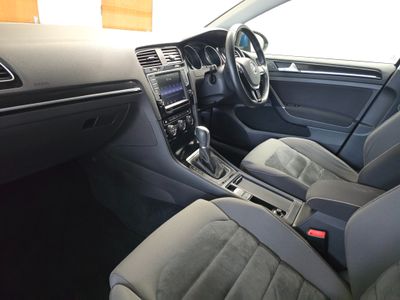 2016 Volkswagen Golf