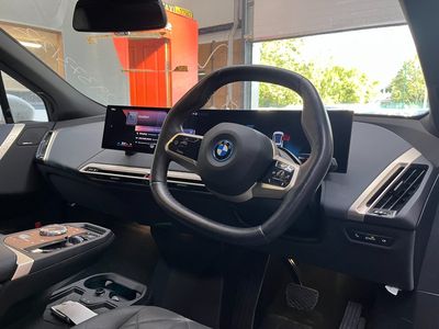 2022 BMW iX