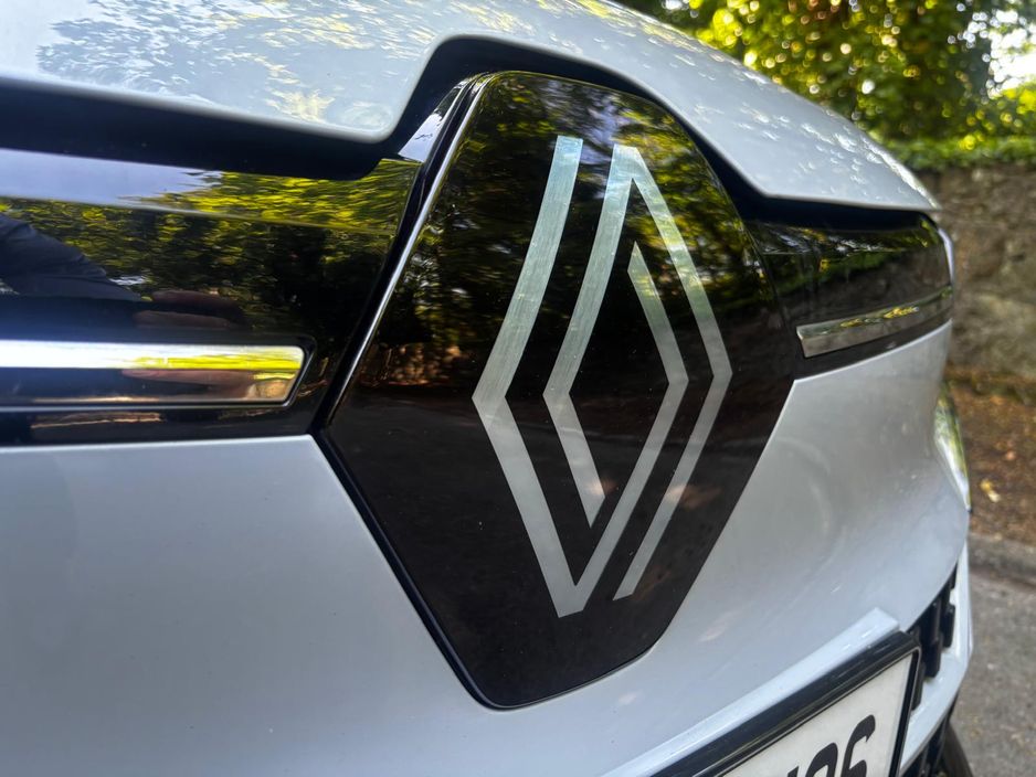 2022 Renault Megane E-Tech