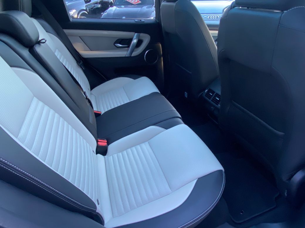 2023 Land Rover Discovery Sport