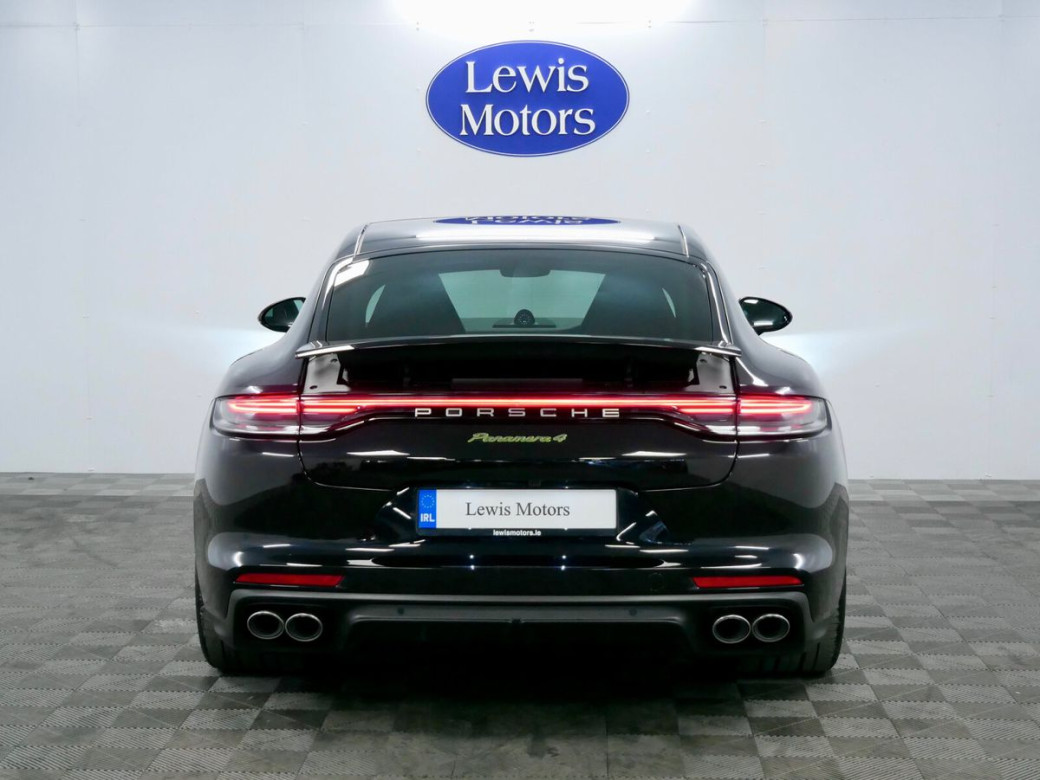 2024 Porsche Panamera