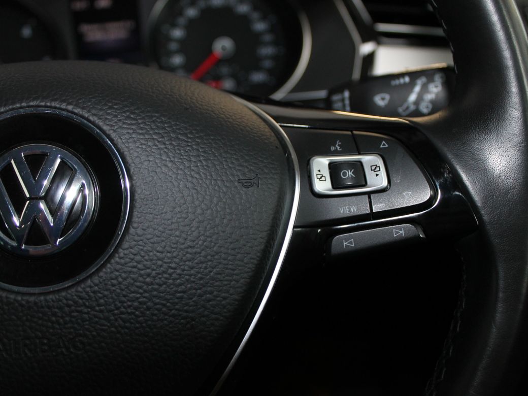 2019 Volkswagen Passat