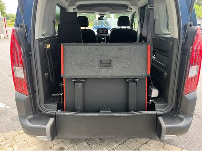 2023 Peugeot Rifter