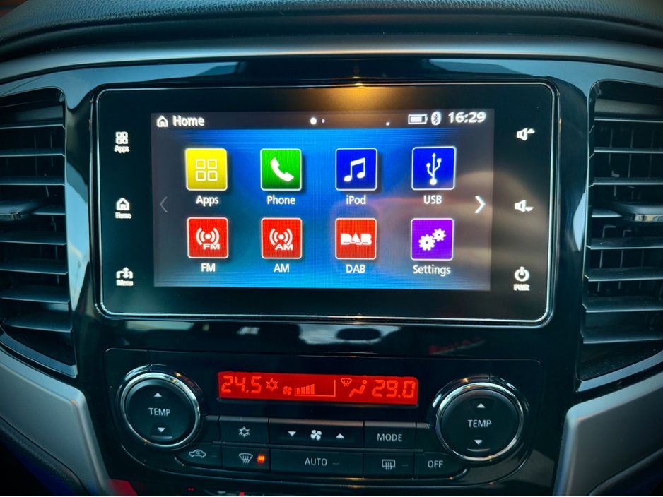 2021 Mitsubishi L200