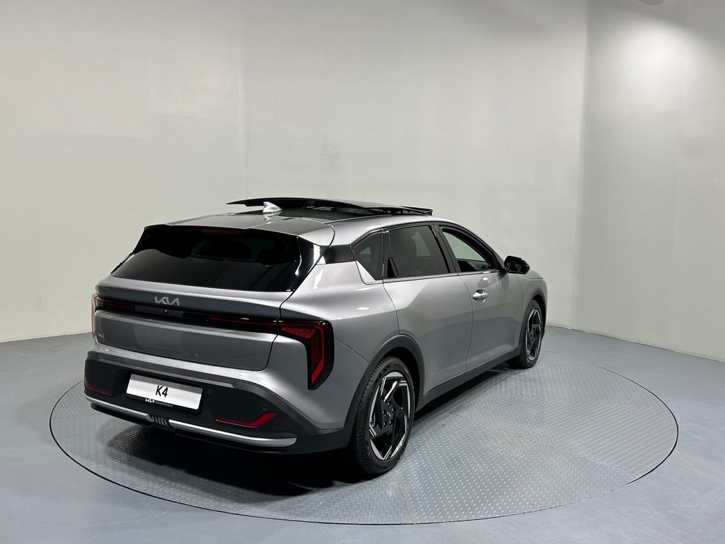 2026 Kia K4