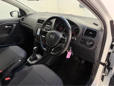 2016 Volkswagen Polo