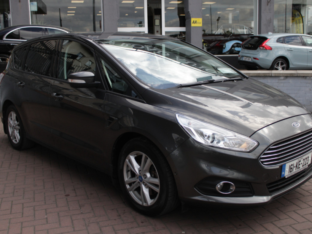 2016 Ford S-Max