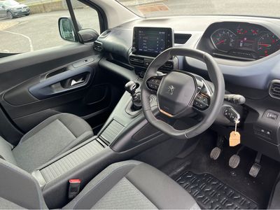 2023 Peugeot Rifter
