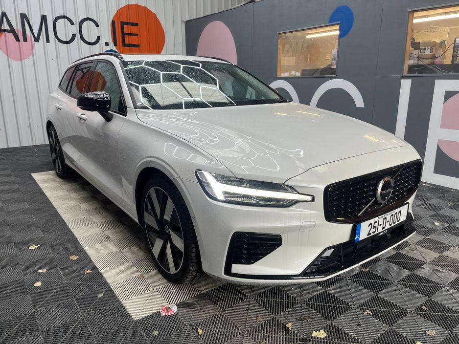 2025 Volvo V60