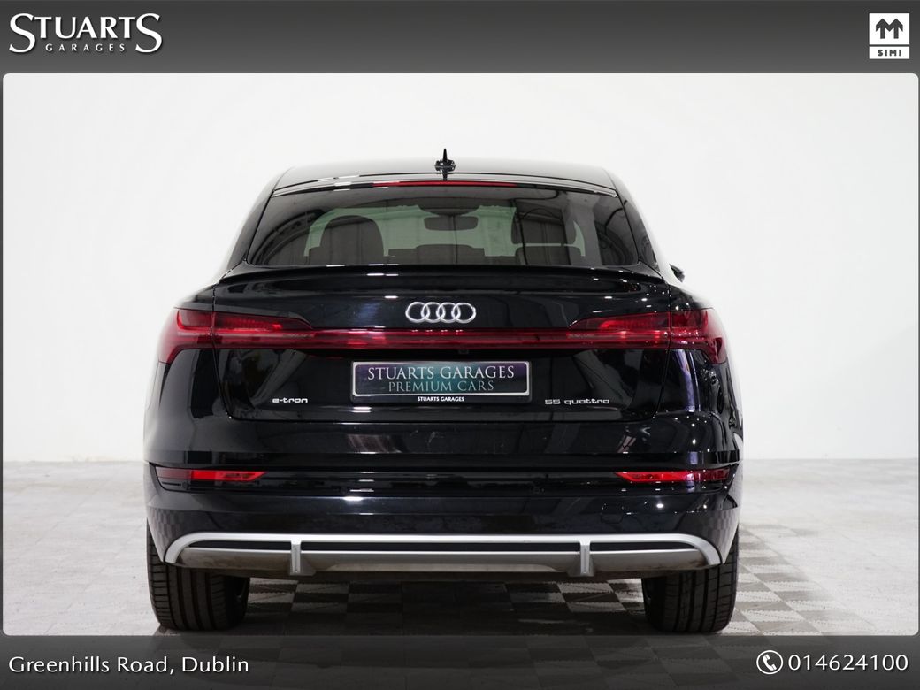 2022 Audi e-tron