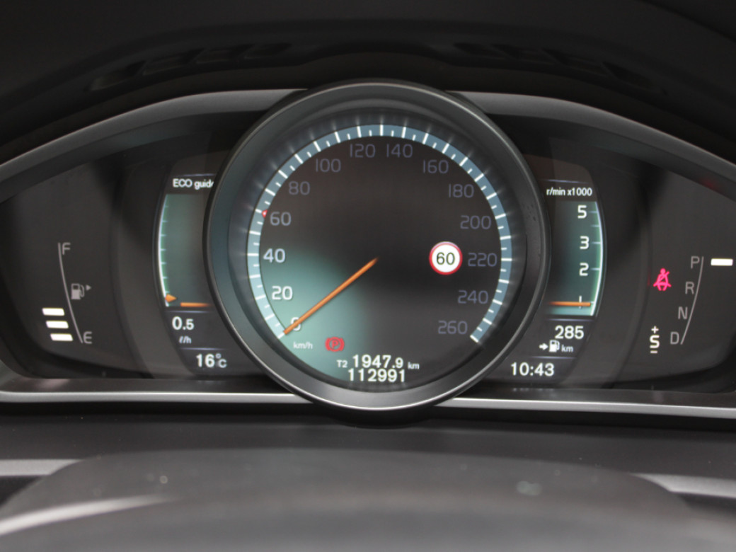2016 Volvo V40