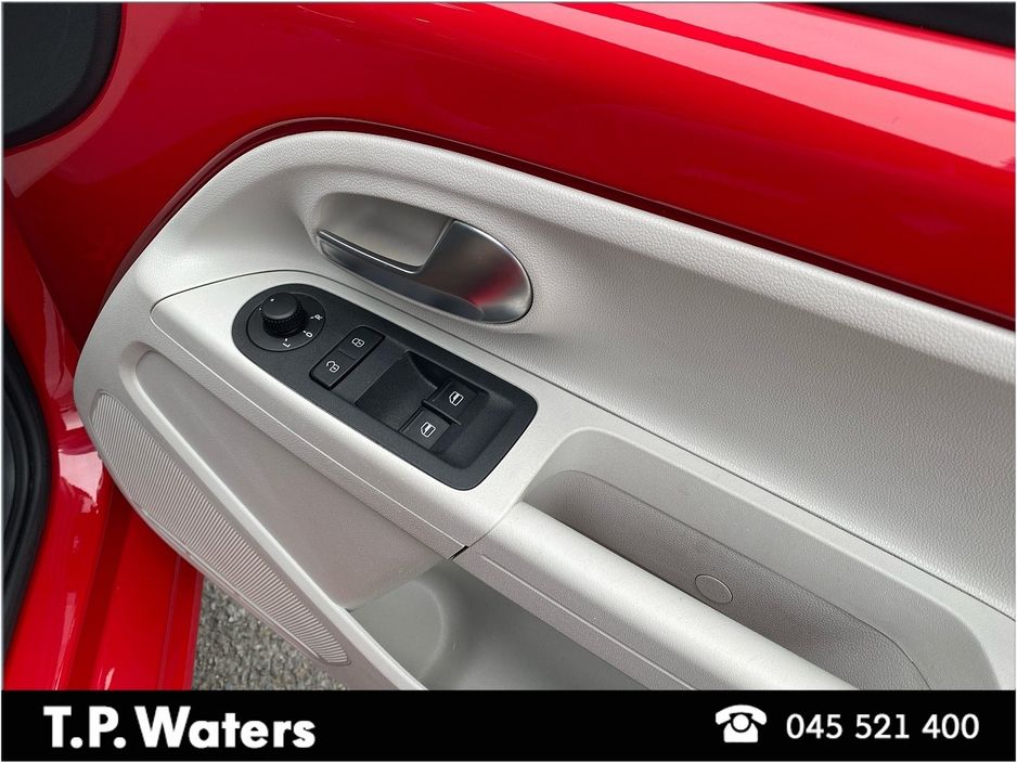 2018 Volkswagen up!