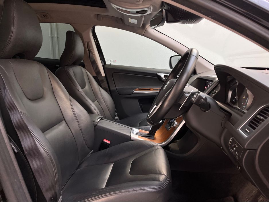 2017 Volvo XC60