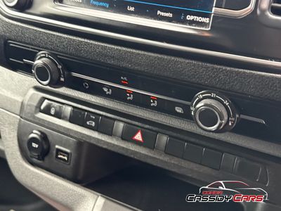 2022 Peugeot Expert