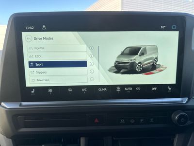 2025 Volkswagen Transporter